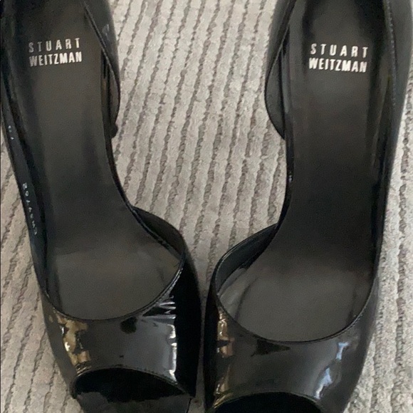 Stuart Weitzman patent leather sandals - Picture 6 of 7